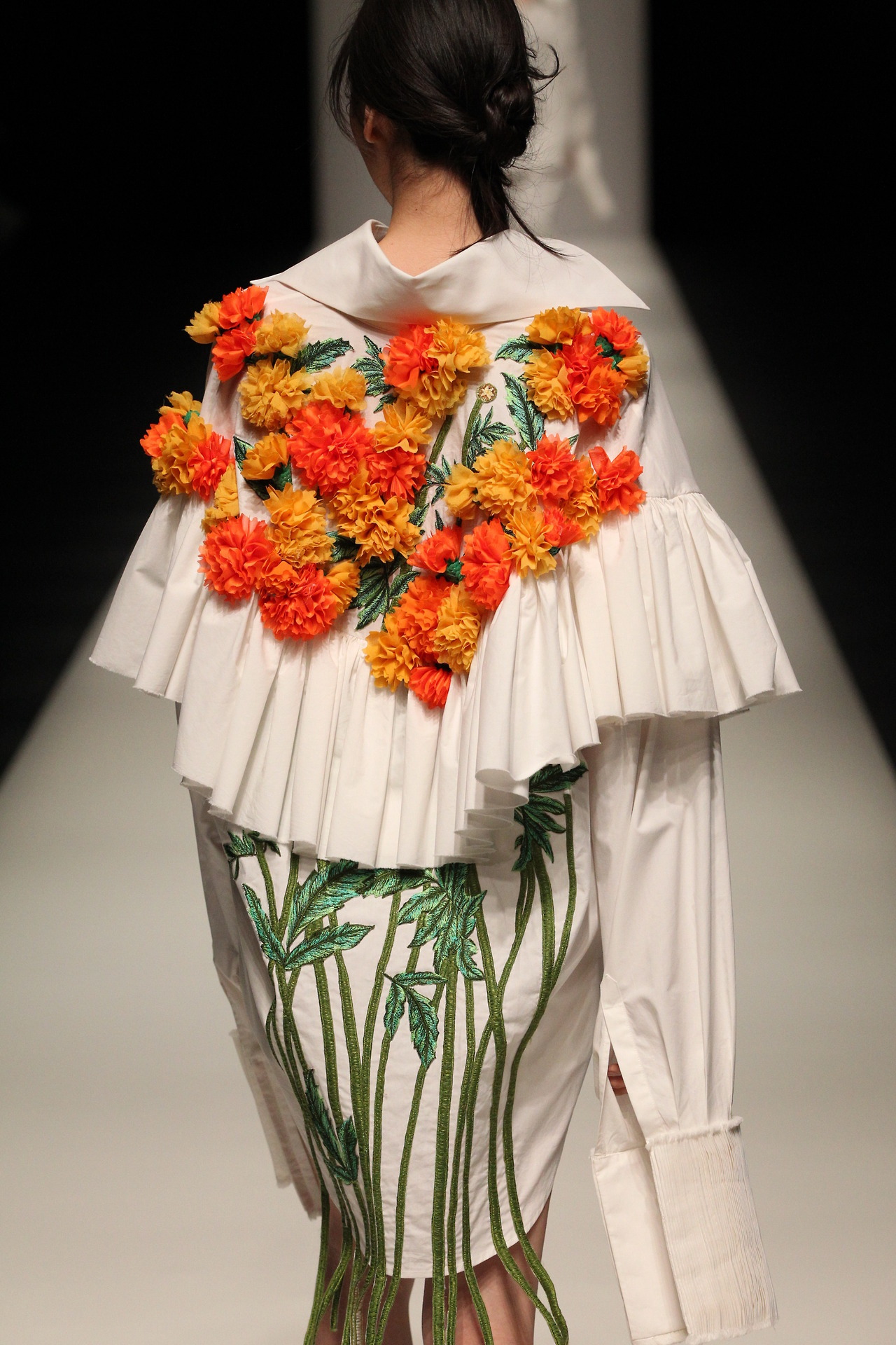 fleurilie:Floral details at Nguyen Cong Tri Nº10