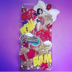 Thank you so much for my custom iPhone case @sparklingsincases ❤️ #wonderwoman #gym #strong #custom #weights #superhero 💪🏽 by missmeena1