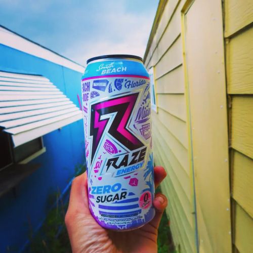 South Beach Miami style @razeenergy been finding new flavors loving them so far. I check out my code