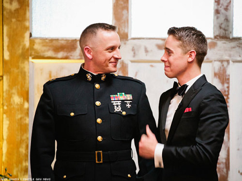 honeystopthecar:pheonixflying:kindaskimpy:Remember a few months ago when Marine Captain Matthew Phel