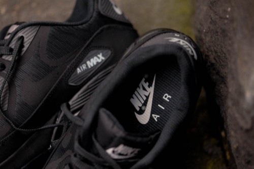 sneakhers:  Nike Air Max 90 CMFT PRM Tape adult photos