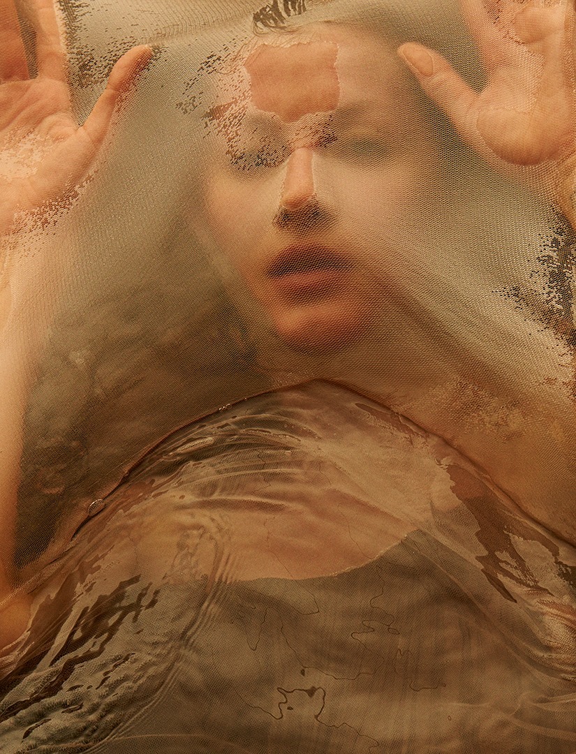 aberrantbeauty:  Zee Nunes