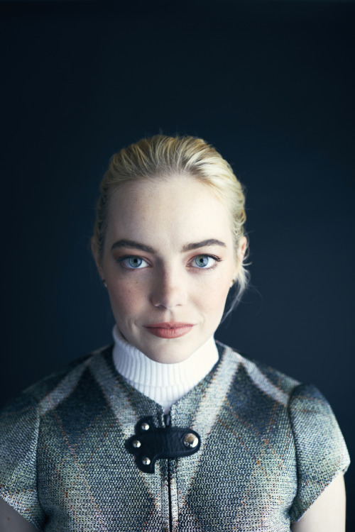 adreciclarte:  Emma Stone by Billy Kidd