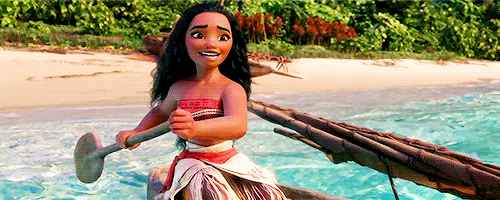 adeles:Who am I? I am a girl who loves my island. I’m the girl who loves the sea. It calls me.I am M