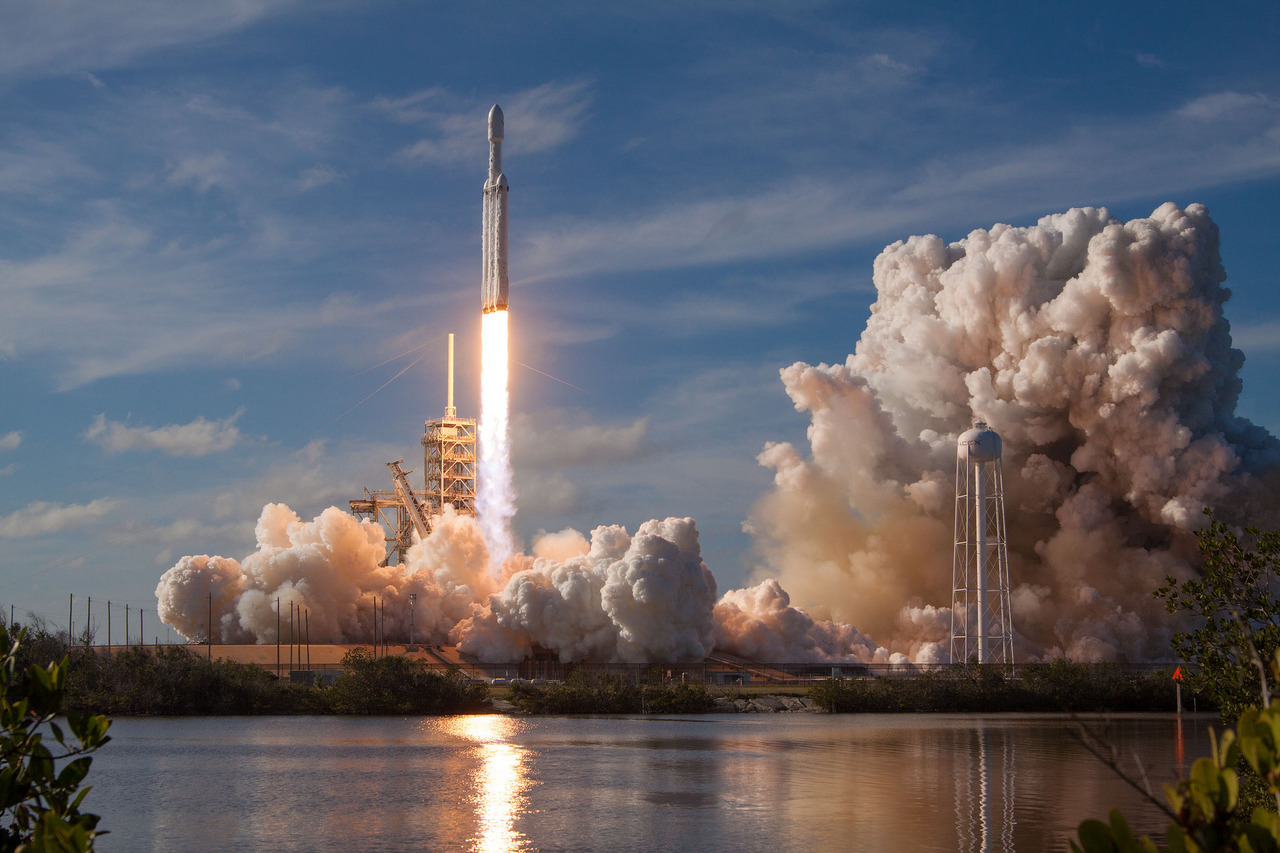 astrophysics-daily: In case you missed it, Elon Musk’s SpaceX launched a cherry