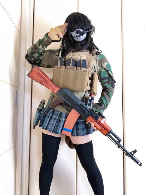 Waifu Trap Operator はいっヽ(*´∀｀)https://twitter.com/drakaneighdor1