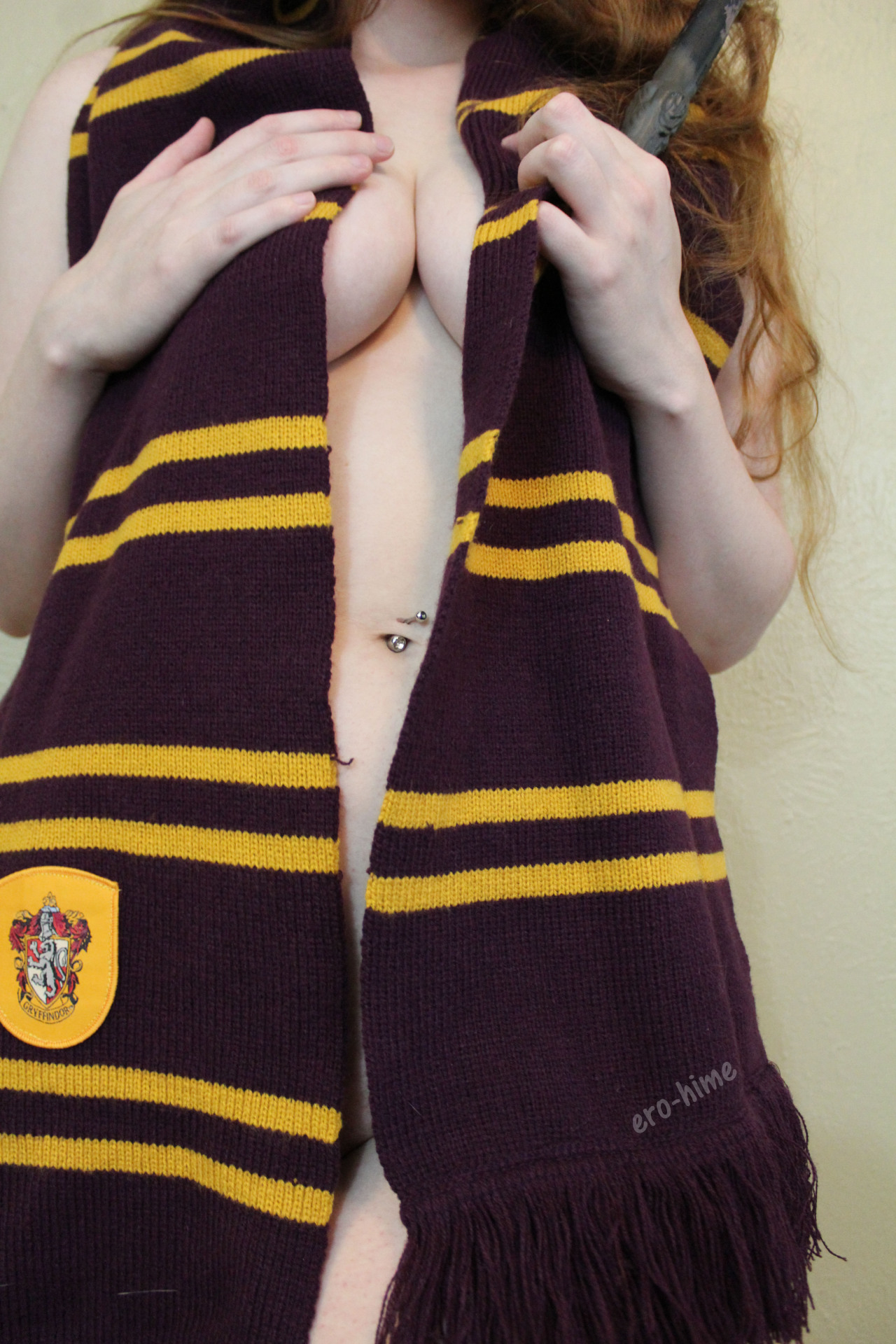 ero-hime:  The highly anticipated Ginny Weasley set is now available! Get it here