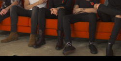 fondofniall:  THE HEIGHT DIFFERENCE OF THEIR LEGS