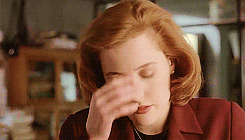 wowdanascully:Scully + Facepalm