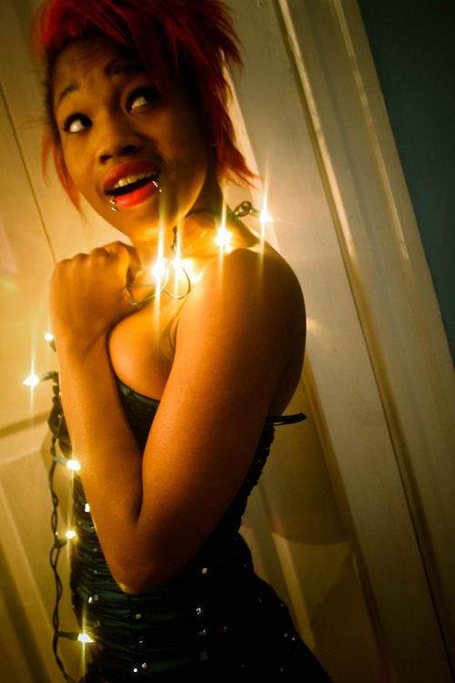 teratocybernetics:nachttour:colorfulcuties:GirlsOfColor✼HairOfColorjaseminedenise:Merry Christmas.Th