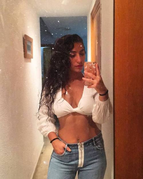 big-tits-amateur-selfies:Anonymous submission of a HOT girl - part 1 - stay tuned for more!!
