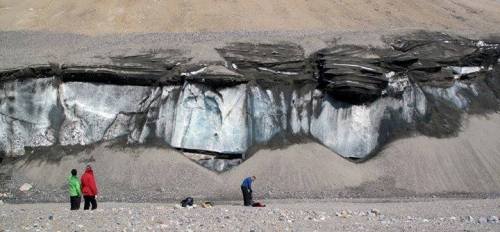 Are the Dry Valleys…melting? The Dry Valleys are famous for being extremely dry and ‘ic