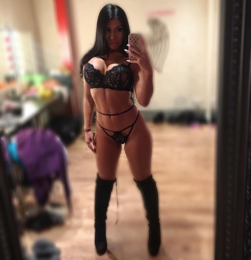 stripper-locker-room:  https://www.instagram.com/nicolesnowxo/