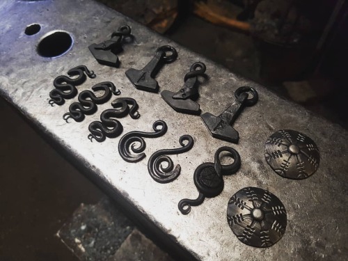 More pendants fresh from the forge and ready to start their journey across the high seas #aegishjalm