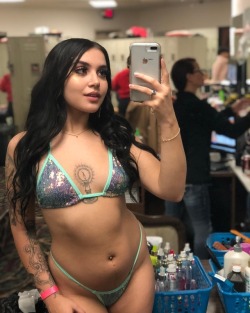 stripper-locker-room:  https://www.instagram.com/summerbuckscabaret/