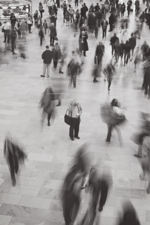 vacants:  Lost in movement. (by Moeys Photography)