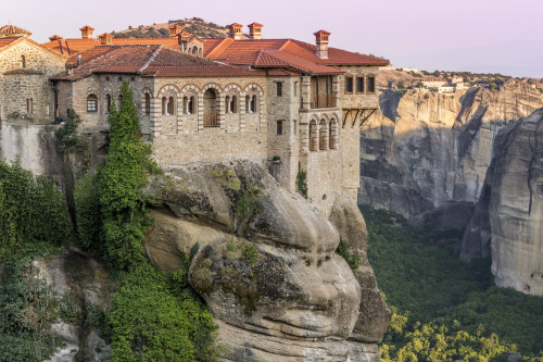 allthingseurope:Varlaam Monastery, Meteora, Greece (*by philbutlerphoto)