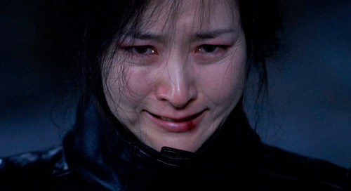 grusinskayas:   Lee Young-ae in Sympathy for Lady Vengeance |  친절한 금자씨 (2005) dir. Park Chan-wook