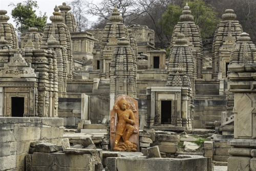 Hanuman, Bateshwar group of temples, Madhya Pradesh, photos by Kevin Standage, more at https://kevin