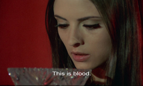 silkenscreen: Vampyros Lesbos (1971) dir. Jesus Franco 