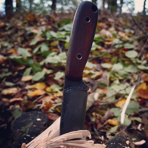 bushcraftczech:  #bushcraftportal#bushcraftportal_cz#bushcraft#bushcraftshop_cz#bushcraftshop#jubö#juböbushcraft#knife#bushcraftknife#leather 