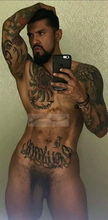 dominicanblackboy:  bigntastydc:  My new favorite pornstar 👉 http://bigntastydc.tumblr.com  Boomer Banks!😍😍😍😍