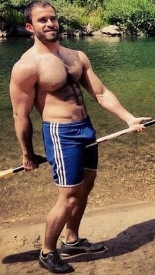 THE NAKED BRO