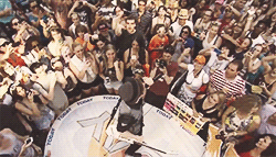 stitchcs:  Fall Out Boy on The Today Show (x) 