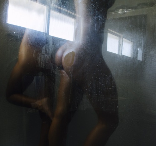 tush.tumblr.com/post/63818301178/