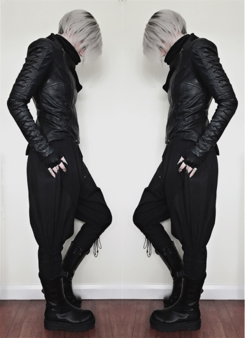 Designers: Rick Owens, Barbara i Gongini, Yohji YamamotooFootwear: Martens, VagabondGoth: Killstar, 