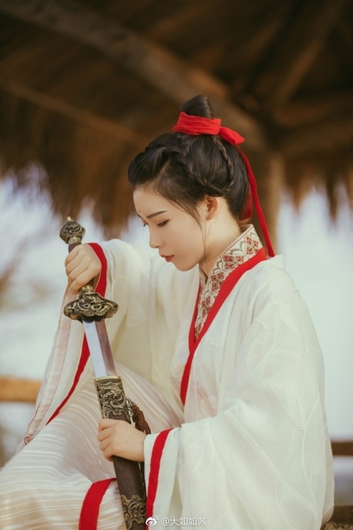 hanfugallery:traditional chinese hanfu by 大如如酱
