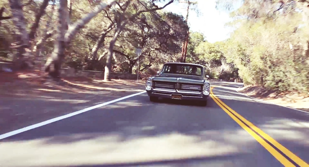 wagon-heritage:  theoldiebutgoodie:  1964 Pontiac Catalina Safari. by @drivenetwork