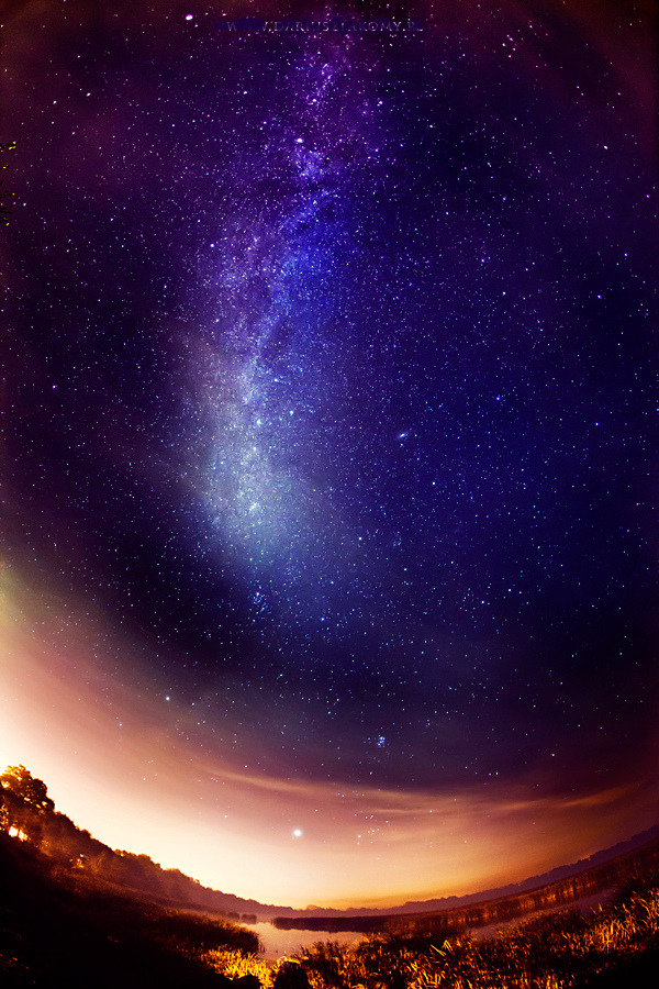 senerii:  Star Dust Lake by Dariusz_Lakomy on Flickr. 