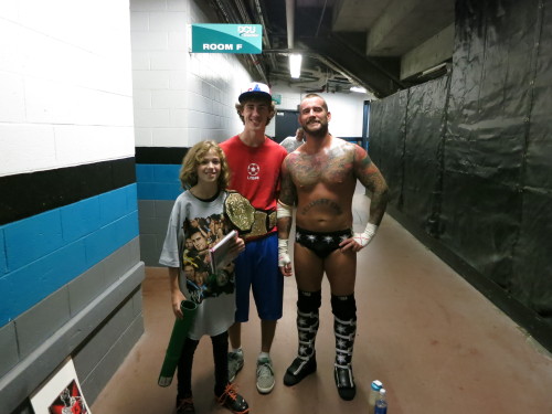 XXX thecmpunk:  RAW Live Event Backstage; Worcester, photo