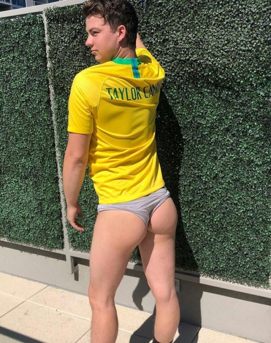 Porn photo theboysareperfect: Taylor Caniff  