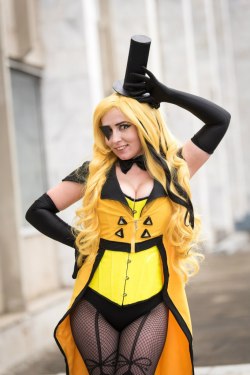 cosplayfanatics:  Bill Cipher by AliceBlacfox