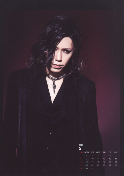 yusahana6323:  the GazettE Calendar 2016 Scans (desktop version) *Complete and full-size scans here 