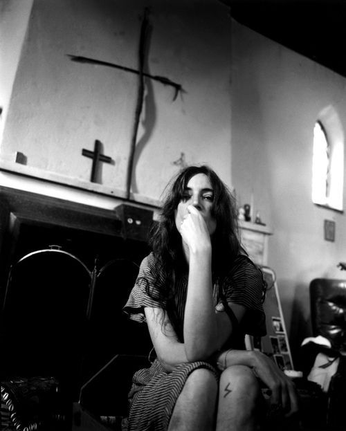 pattismithandrobertmapplethorpe:  Patti Smith by Steven Sebring
