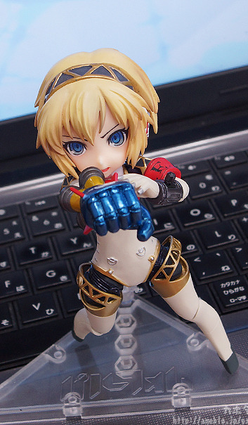 Parfom Aigis! It’s bigger than nendoroid but smaller than figma (  ⚆ _ ⚆ )