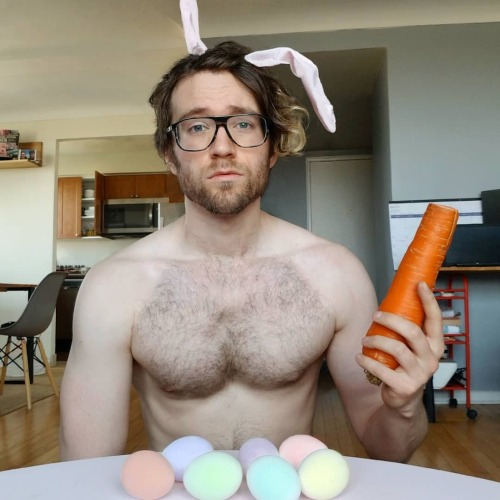subtle-showoff:  Easter is like… weird,