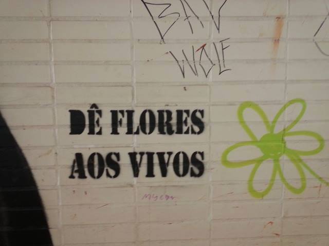 Me perdi no era real e no que eu inventei