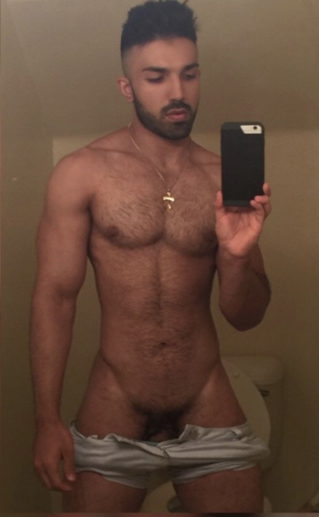 newedromero:  Papi 🍆🍑💦  https://newedromero.tumblr.com/ porn pictures