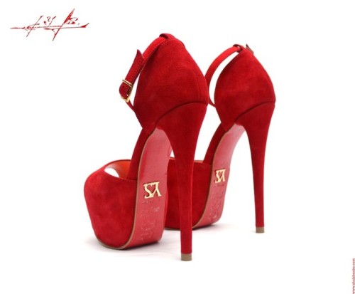 Suede high heeled sandals Choose: heel highmain colorsole colorVisit our website to see mo