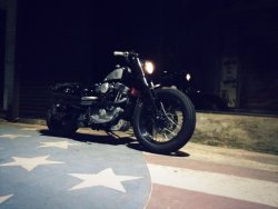 bobberinspiration:  Harley-Davidson bobber