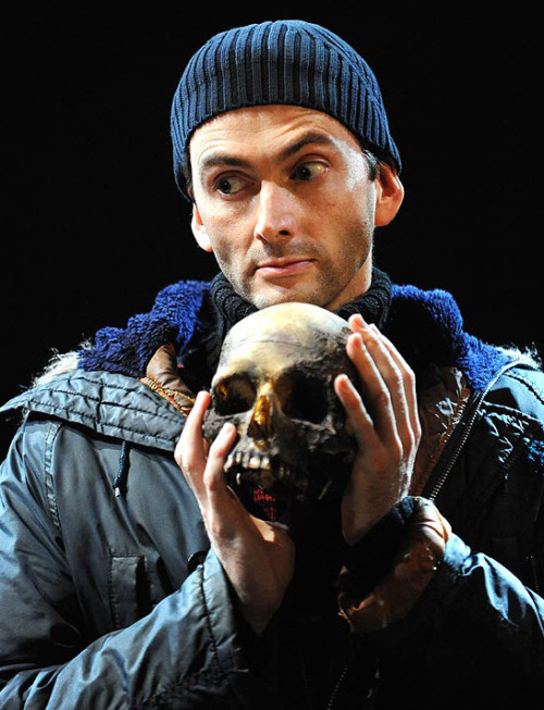mizgnomer:David Tennant telling the story of what inspired the 2008 production of Hamlet for the Roy