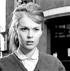 mabellonghetti:   Jean Seberg in ’In the French Style’ (Robert Parrish - 1963)