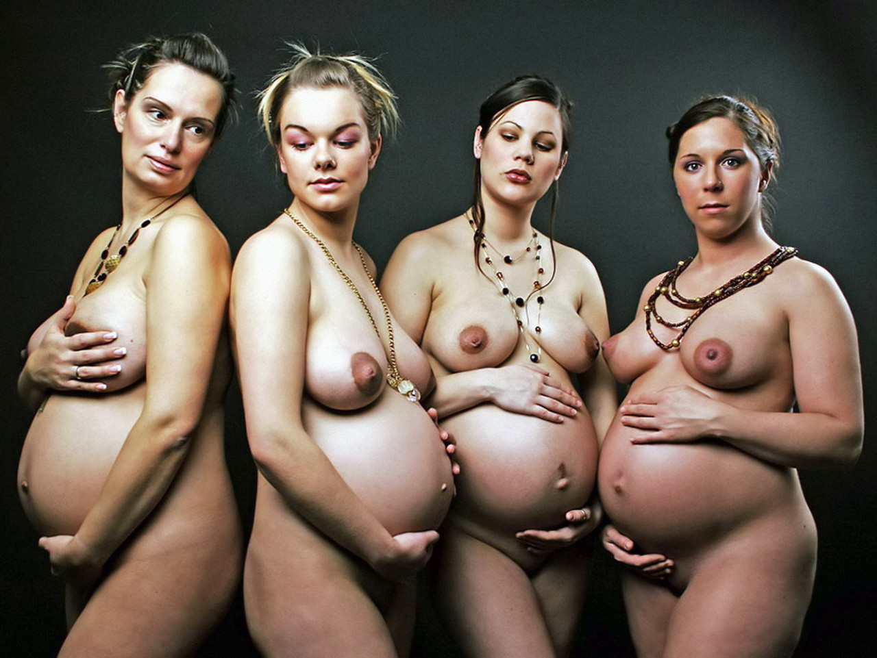 Naked pregnant moms