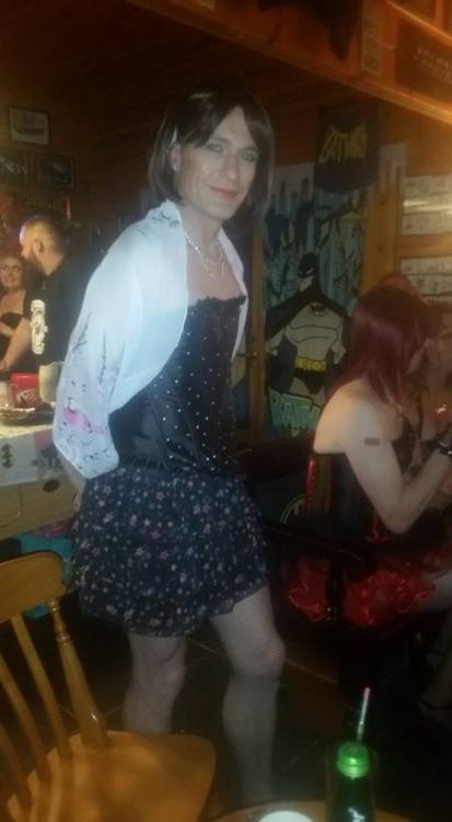 misssandysmith: burlesque night Looking fab Sandy xx
