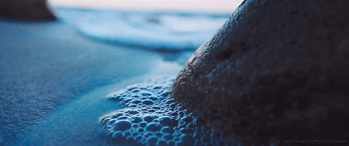 gaj0romar1ogifs:  Liked it? More Here