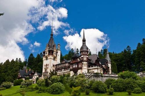 Bran Castle, Corvin Castle, Peles Castle, and Rasnov Citadel - this are 4 of the most impressive for